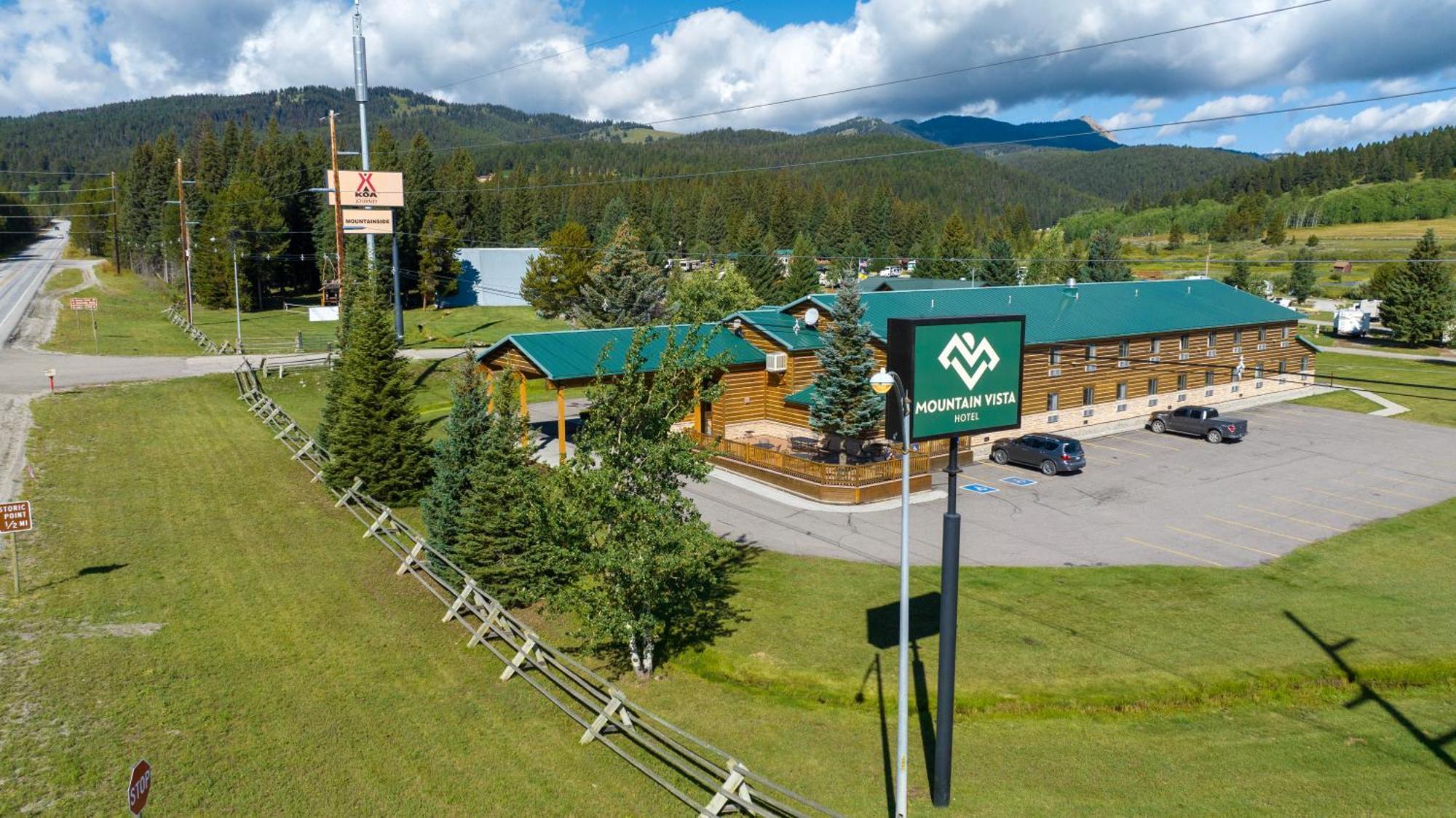 Mountain Vista Hotel West Yellowstone Exteriör bild